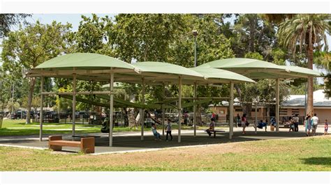 Sun Valley Recreation Center - Nature-Inspired Urban Playground