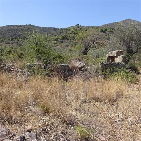 HELLENISTIC FORTIFICATION OF THRONI (2025) All You Need to Know BEFORE ...