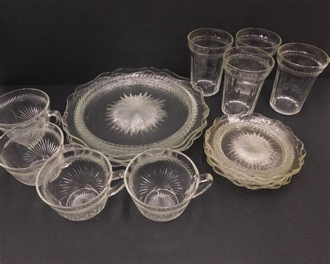 Vintage Clear Glass Scalloped Edge Dinnerware Set Glass | Etsy