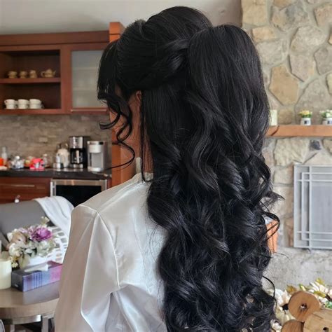 18 Special Birthday Hairstyles That Are Popular In 2024