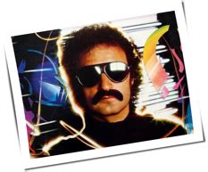 Cusco Giorgio Moroder 的图像结果