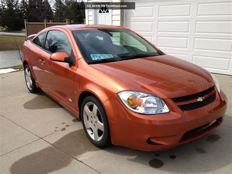 2006 Chevrolet Cobalt Ss Coupe 2 - Door 2. 4l Orange 5 Speed Manual