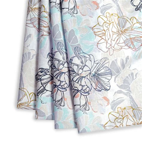 Delicate Floral Digital Print Pure Cotton Cambric Fabric – Fabnic
