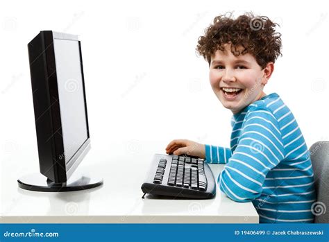 Rezultat imagine pentru Computer Kid Class 5