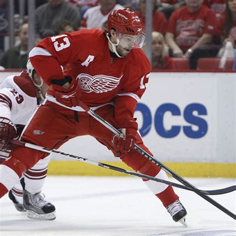 Image result for Datsyuk Face Off Pose