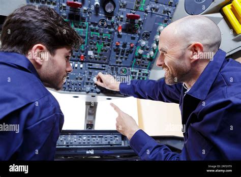 SpiceJet Pilot 的图像结果