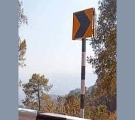 Road Safety IRC Hip Sign boards manufacturers from Bangalore