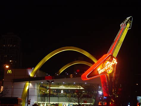 Farewell to Chicago's 'Rock N Roll McDonald's'