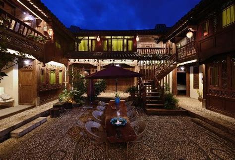 BLOSSOM HILL INN (Lijiang) - Boutique Hotel Reviews, Photos, Rate ...