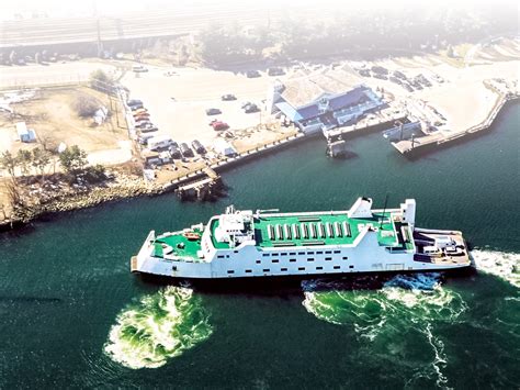 About Us - Bridgeport & Port Jefferson Ferry