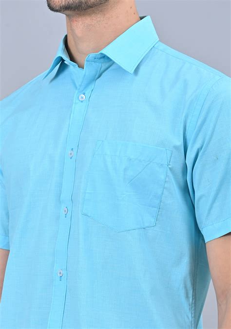 Men's Solid Slim Fit Formal Shirt with Spread Collar and Half Sleeves