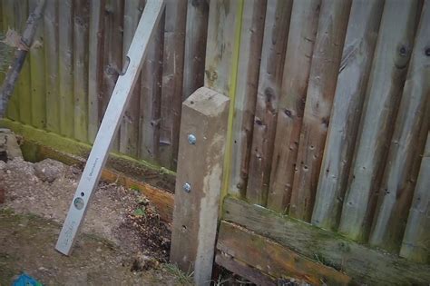 How To Fix A Fence Post To A Concrete Wall at Jo Audrey blog