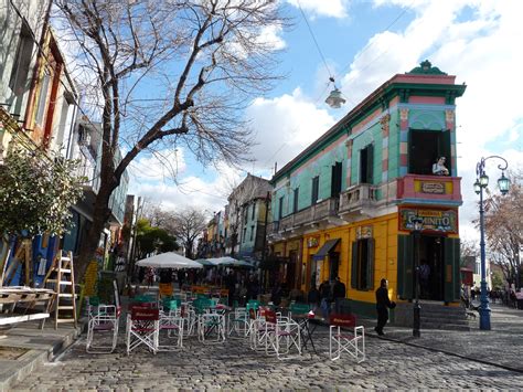 Caminito in La Boca, Buenos Aires, Argentina | Kevin's Travel Blog