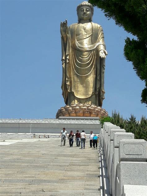 The Spring Temple Buddha