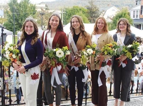 Fall Foliage Festival Queen Crowning, Bedford County Courthouse, 11 ...