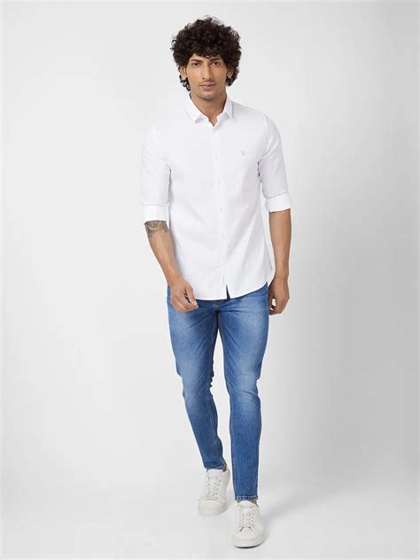 Spykar Men White Dyed Regular Slim Fit Full Sleeve Plain Shirt