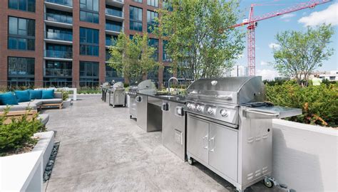 Gallery on Wells - Luxury Apartments & Rentals in Chicago | Luxury Living