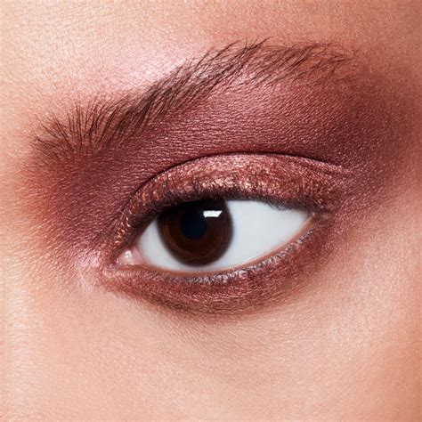 MAC Cosmetics Veluxe Pearl Eye Shadow Star Violet | lyko.com