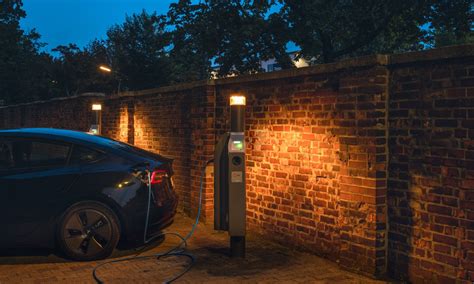 Home [www.selux.com]