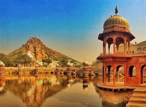 राजस्थान में घूमने के लिए शीर्ष 15 स्थान | Housing News