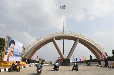 கிளாம்பாக்கம் பேருந்து நிலையத்திலிருந்து ஆம்னி பேருந்துகளை முழுமையாக ...