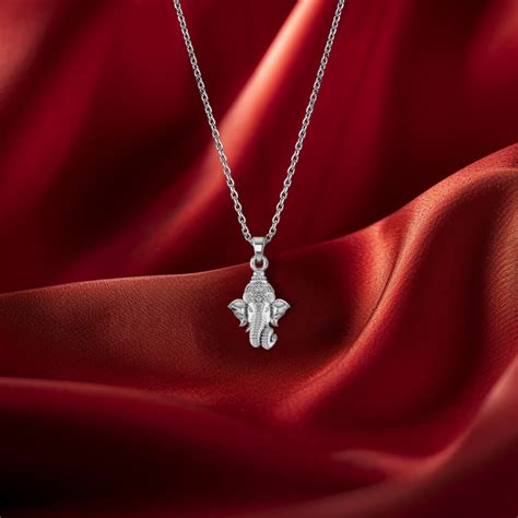 Discover Divine Elegance with Ganesha Silver Pendants | Ganpati Locket ...
