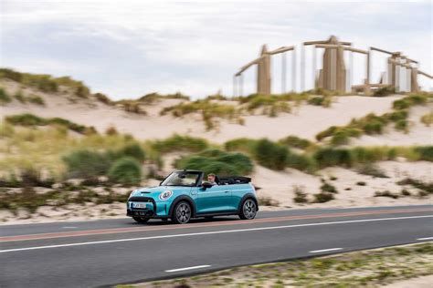 MINI Cooper S Cabrio Seaside Edition (12/2022).