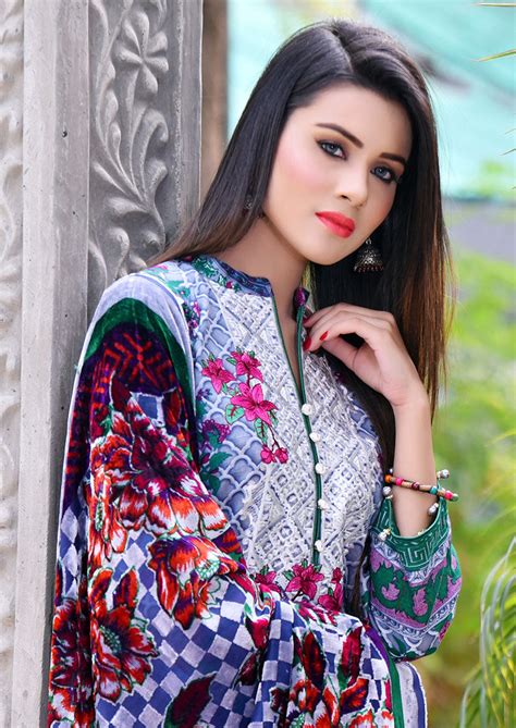 Emaan Eshaal Plachi Khadder Winter Collection – 6A – Pakistani Winter ...
