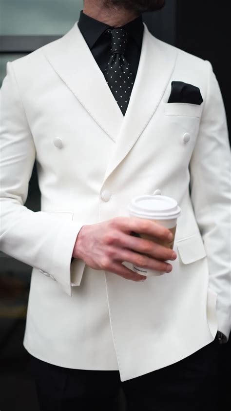 10 Cocktail Party Style Tips For Men To Be The Talk Of The Town ...