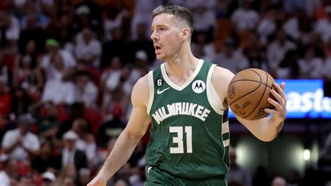 25 Best Left-Handed NBA Players - FirstCuriosity