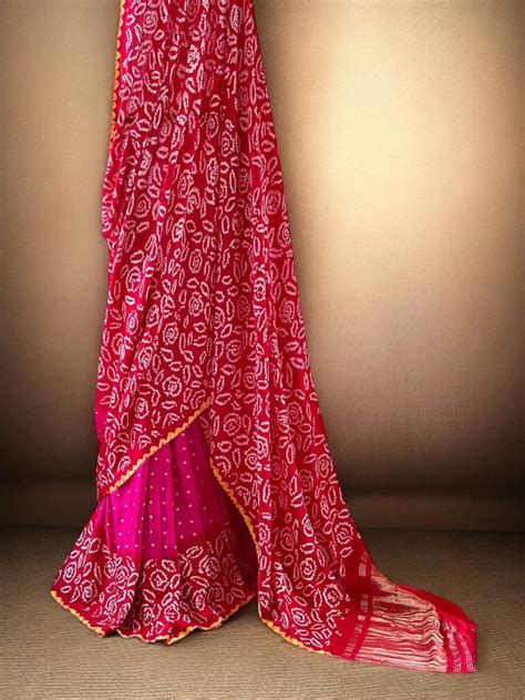 Kapaas Katha - Handloom and handmade Clothing