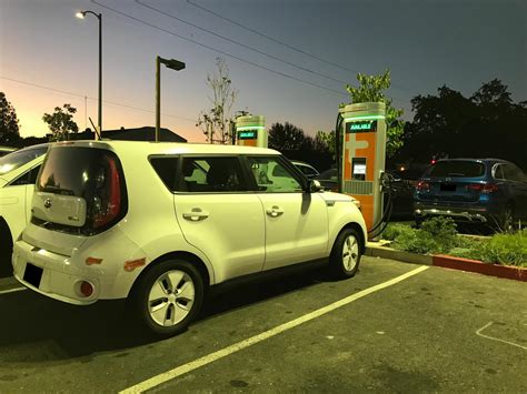 Mercedes-Benz of Sacramento | Sacramento, CA | EV Station