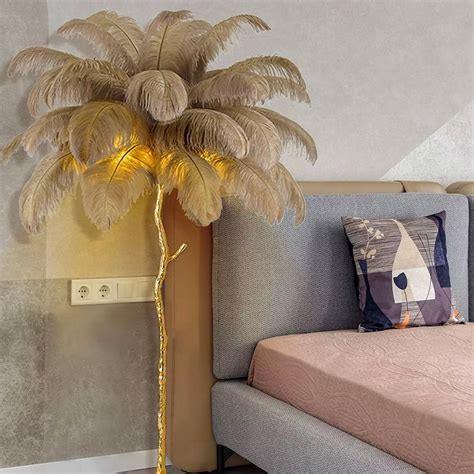 BURLESQUE FEATHERED FLOOR LAMP -BEIGE- PRE ORDER – Bellagio Lifestyle Co