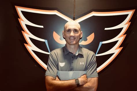 Phantoms coach Ian Laperrière signs a contract extension through 2025-26
