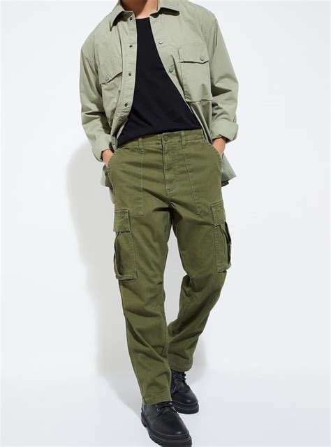 Buy URB_N Men Relaxed Fit Cargo Trousers Online at just Rs. 1699.0 ...