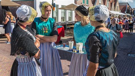 Dutch Traditional Dress: 10 Stunning Outfits That Capture the Essence ...