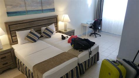 TIME OUT HOTEL (Barbados/Dover) - Resort Reviews, Photos, Rate ...