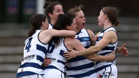 Freo record AFLW-low score in Cats loss - ESPN
