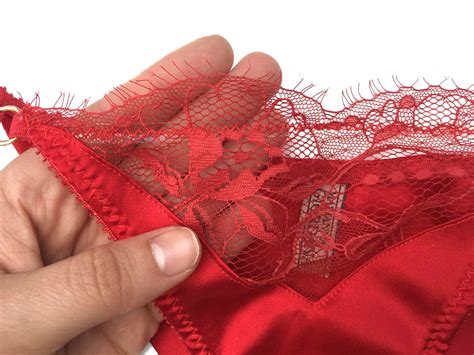 Red silk and lace panties - Sheer tanga - Marianna Giordana Paris