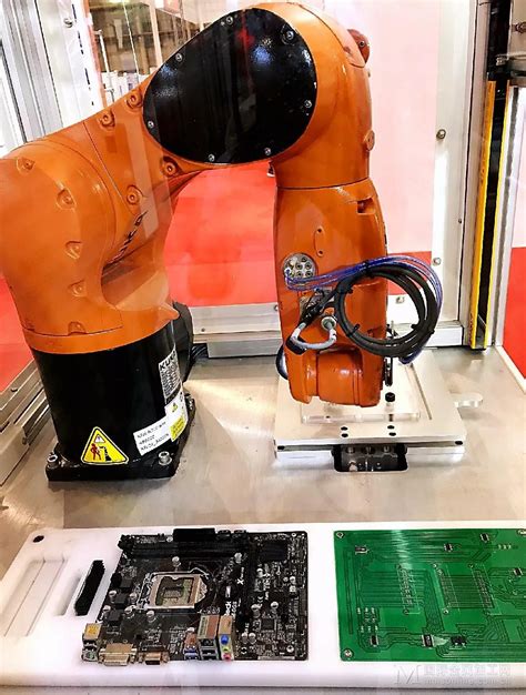 与橙色智能惊喜邂逅——KUKA 机器人亮相莞城 IARS 2019-国际金属加工网