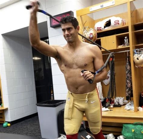 Pin by Pelssy on sports | Aaron rodgers shirtless, Hot men bulge, Shirtless