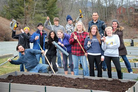 Volunteer | Hospitality House