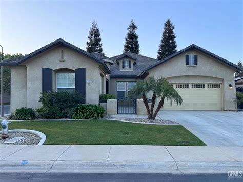 9303 Via Lugano, Bakersfield, CA 93312 | Homes.com