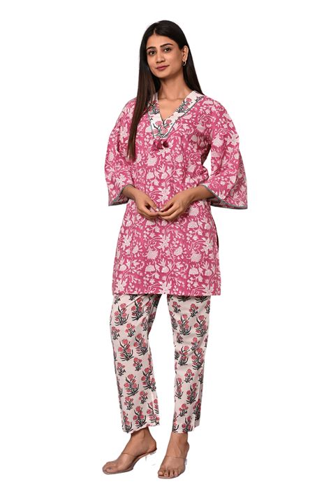 Raksha Bandhan 2026 Outfits: Rakhi Look Ideas | Rashika Mittal