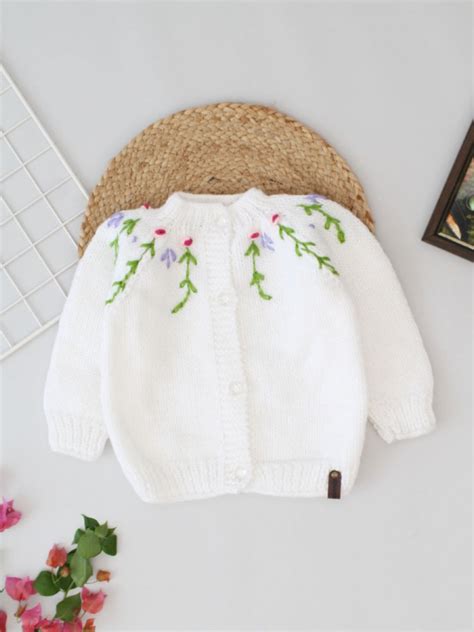 Handknitted Floral Embroidered Front Open Sweater - White