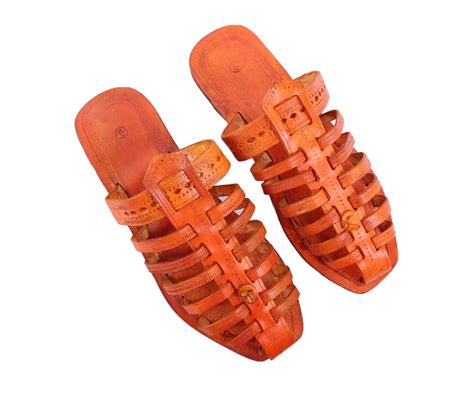 Pure Leather Kolhapuri Mojari For Men (8) : Amazon.in: Shoes & Handbags