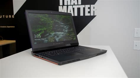 Alienware VR Laptops 的图像结果