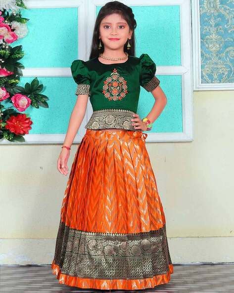 Fashion online. Buy Fashion online in India. – Ajio