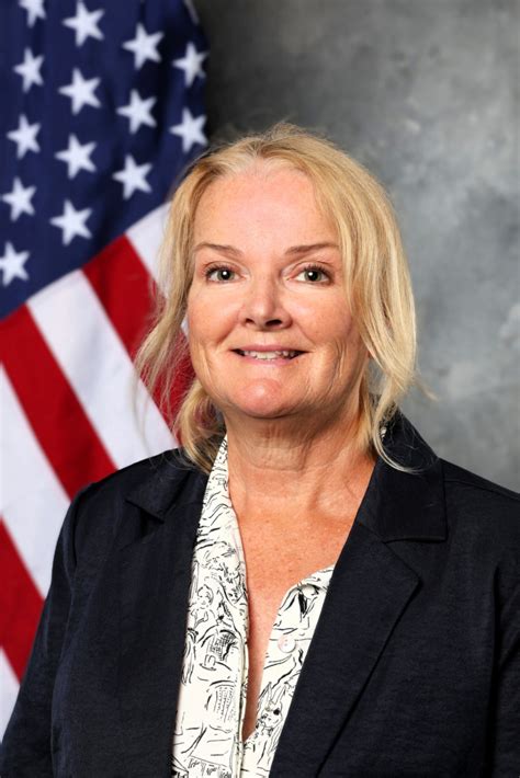 Dr. Holly Gray - Literacy Education