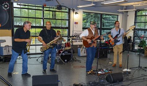 Blues at Big Daddys, Big Daddy's Restaurant, Massapequa, 27 January ...